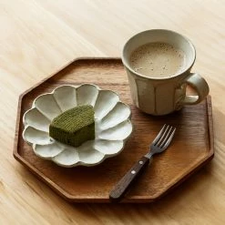 Staunton And Henry Acacia Wood Hexagon Serving Tray