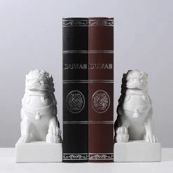 Staunton And Henry White Foo Dogs - Set Of 2