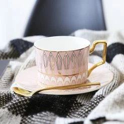 Staunton And Henry Gatsby Elegant Modern Tea Cup And Saucer - With Gold Spoon Kitchen