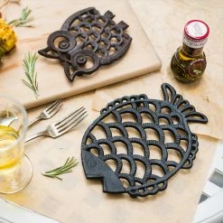 Staunton And Henry Cute Animal Cast Iron Trivet