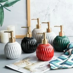 Staunton And Henry Elegant Faceted Soap Dispenser Classic