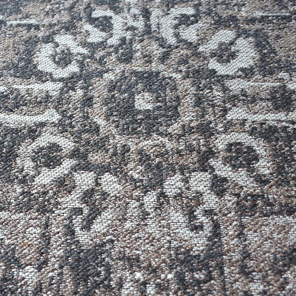 Staunton And Henry Rugs Darius Beige And Grey Persian Rug