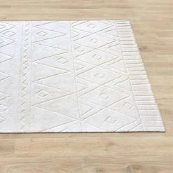 Staunton And Henry Anushka Cream White Wool Rug Rugs