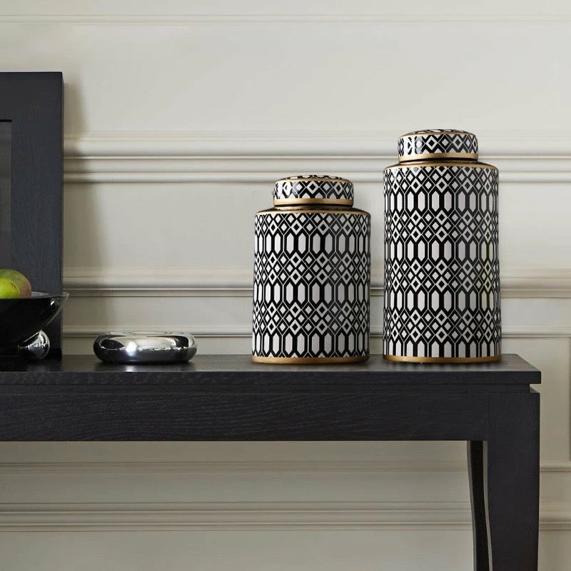 Staunton And Henry Home Accessories Round Black And White Urn Vase