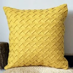 Staunton And Henry Textured Woven Throw Cushion Home Accessories