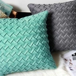 Staunton And Henry Textured Woven Throw Cushion Home Accessories