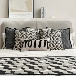 Staunton And Henry Black And White Pattern Bed Cushion Set