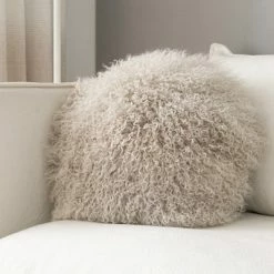 Staunton And Henry Home Accessories Plush Tibetan Wool Sheepskin Throw Cushion