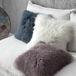 Staunton And Henry Home Accessories Plush Tibetan Wool Sheepskin Throw Cushion