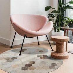 Staunton And Henry Cream Honeycomb Round Patchwork Hide Rug Rugs