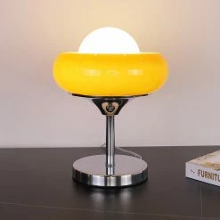 Staunton And Henry Vintage Space Age Table Lamp