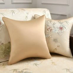 Staunton And Henry Home Accessories Cream Oriental Blossom Throw Cushion